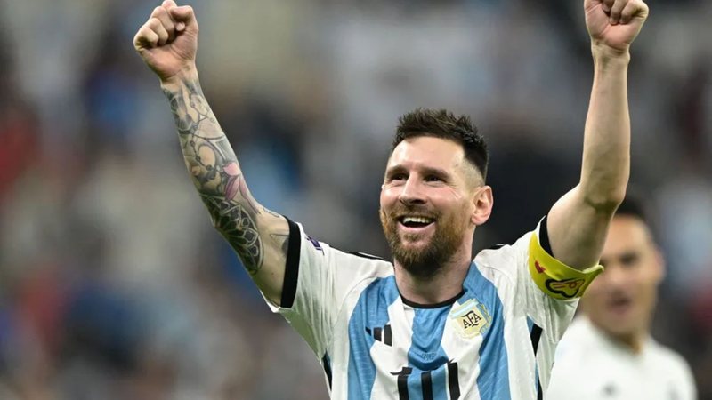 Lionel Messi, capitão da Seleção da Argentina (Foto: Juan Mabromata / AFP)