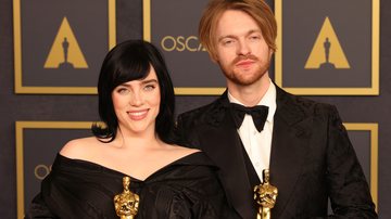 Billie Eilish e seu irmão, Finneas O'Connell, no Oscar (Foto: Getty Images)