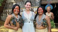 Lana Del Rey visitou a comunidade indígena Tatuyo, em Manaus (Foto: Reprodução/Instagram)