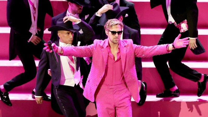 Ryan Gosling canta I'm Just Ken no Oscar 2024 (Foto: Kevin Winter/Getty Images)