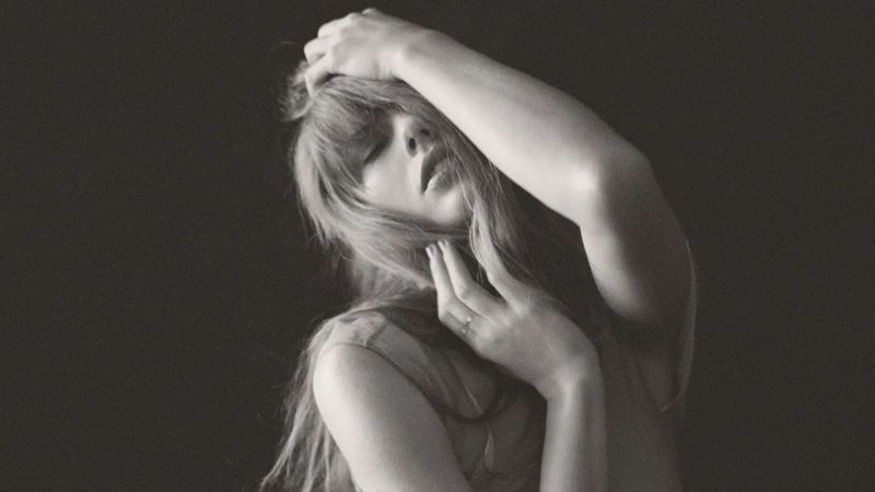 Taylor Swift lança The Tortured Poets Department, seu 11º álbum de estúdio