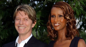David Bowie e Iman em 2002 (Foto:Press Association/AP Images)