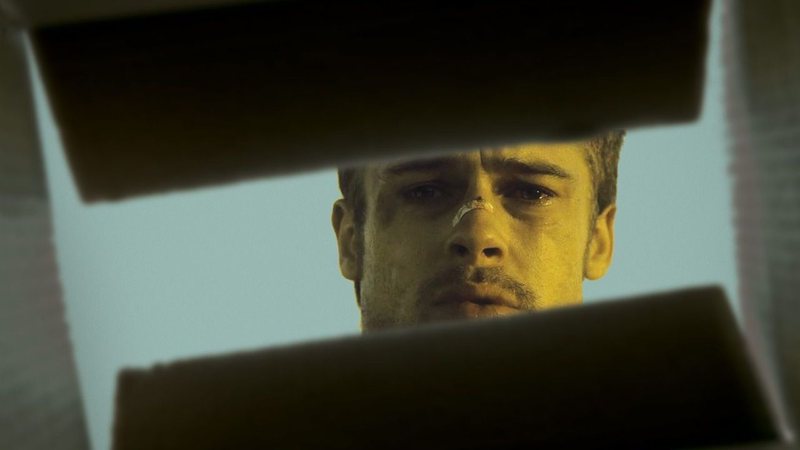 Brad Pitt em Se7en - Os Sete Crimes Capitais (Foto: Divulgação)