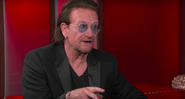 Bono Vox no programa do Jimmy Kimmel para contar sobre a campanha (Foto: Reprodução)