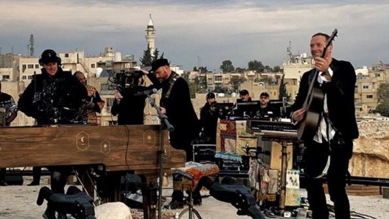 Coldplay apresenta Everyday Life ao vivo na Jordânia (Foto: Instagram / Reprodução)
