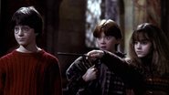 Daniel Radcliffe, Rupert Grint e Emma Watson em Harry Potter (Foto: Reprodução/Twitter)
