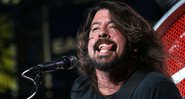 Dave Grohl, em show em 2015, com o Foo Fighters (Foto: Greg Allen/Invision/AP)