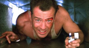 Cena de Duro de Matar com Bruce Willis (Foto: Reprodução/20th Century Studios)