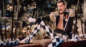 Freddie Mercury no clipe de Living On My Own (Foto: Reprodução/Youtube)