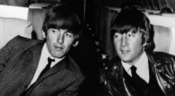 George Harrison e John Lennon (Foto: AP Photo/Arquivo)