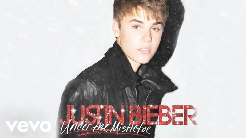 Capa de Justin Bieber para "Under the Mistletoe", música de Natal (Foto: Reprodução / YouTube)