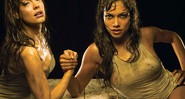 Rose McGowan (à esq.) e Rosario Dawson, as atrizes-fetiche de Robert Rodriguez e Quentin Tarantino em Grindhouse - Mathew Rolston