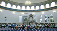 A Mesquita Omar Ibn Al-Khatab que permite a visitação de turistas