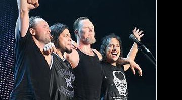 O Metallica está investindo pesado na divulgação do novo disco: depois de portal exclusivo na internet, banda agora anuncia edição limitada de box - AP