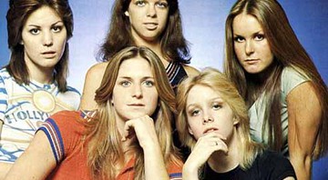 A The Runaways foi a primeira banda formada só por mulheres a aparecer na mídia - Reprodução/MySpace