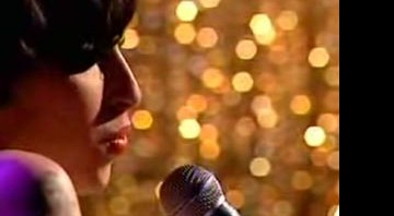 A inglesa Amy Winehouse: candidata a cobaia - Reprodução/BBC