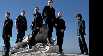 Linkin Park, o lançamento de maior sucesso em 2006: o sucesso não evitou a crise em sua gravadora - Divulgação/James Minchin