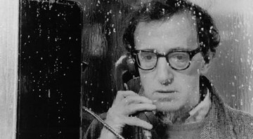 Woody Allen em cena de <i>Hannah e Suas Irmãs</i>: ator, diretor, roteirista e completa 75 anos - Reprodução