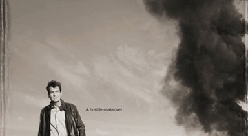 Charlie Sheen explode tudo em outro cartaz de <i>Anger Management</i>. - Reprodução