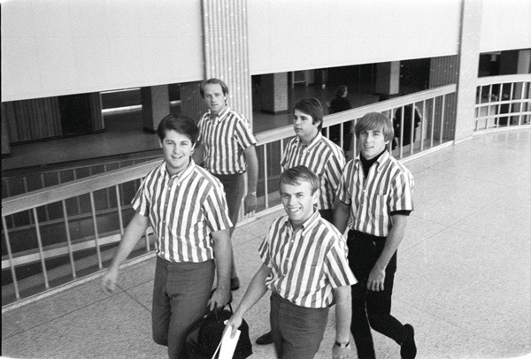 Beach Boys em Los Angeles, em 1965. - Divulgação