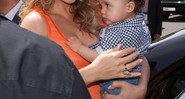 Mariah Carey levou seu filho Moroccan Scott a Rabat, capital do Marrocos, onde cantou em um festival. O garoto, nascido em 2011, também tem uma irmã gêmea, Monroe - AP