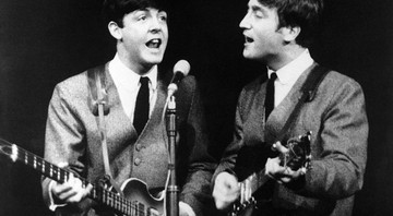 John Lennon e Paul McCartney (Foto: AP)