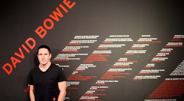 Trent Reznor, do Nine Inch Nails, na exposição sobre David Bowie no Museu da Imagem e do Som de São Paulo. - Lucas Ribeiro/Divulgação