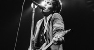 Bruce Springsteen toca no Madison Square Garden, em Nova York, em agosto de 1978.  - Jim Pozarik/AP