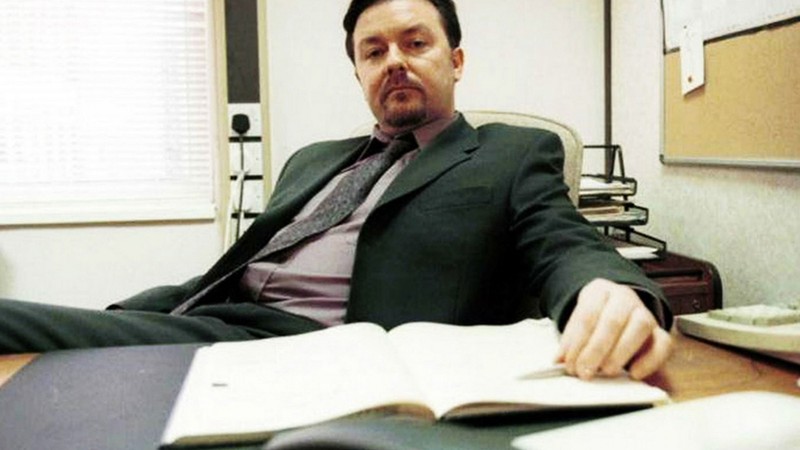 Ricky Gervais interpreta David Brent em <i>The Office</i> - Reprodução
