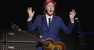 Paul McCartney leva a turnê <i>Out There!</i> para o show beneficente no Tobin Center, em San Antonio, nos Estados Unidos, em outubro de 2014.  - Eric Gay/AP