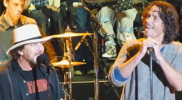 Chris Cornell e Eddie Vedder fazem um reencontro do Temple of the Dog, banda formada por Cornell e integrantes do Pearl Jam - com ocasionais participações de Vedder - Reprodução / Vídeo