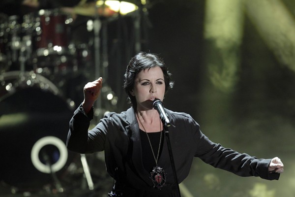 Dolores O'Riordan, vocalista do The Cranberries  - AP/Luca Bruno