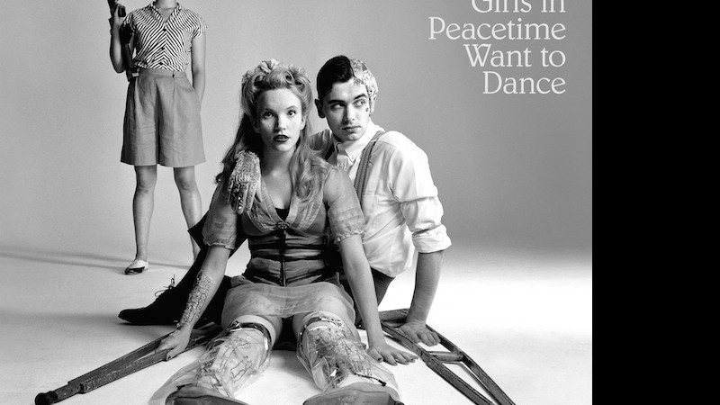 Novo disco do Belle and Sebastian, Girls in Peacetime Want to Dance, chega às lojas no dia 19 de janeiro. - Divulgação