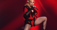 Madonna apresenta a faixa "Living for Love" no Grammy 2015 - AP