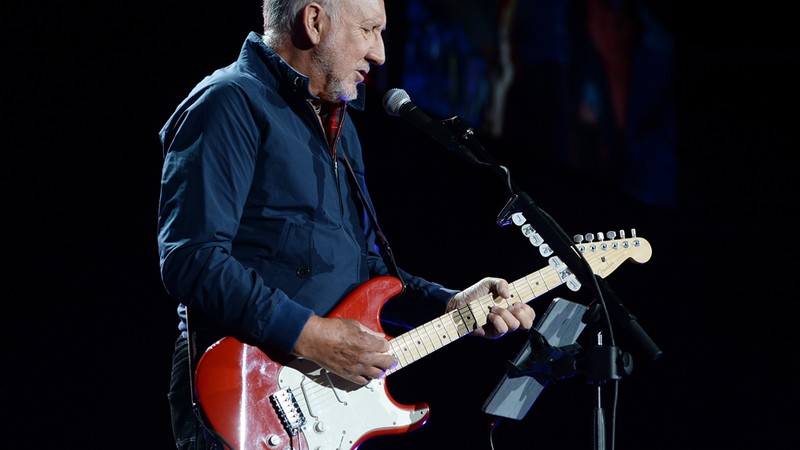 Pete Townshend, em performance com o The Who - Jeff Daly/AP
