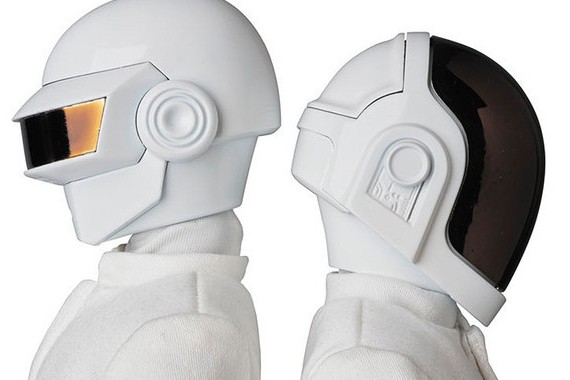 Bonecos personalizados da dupla Daft Punk - Reprodução