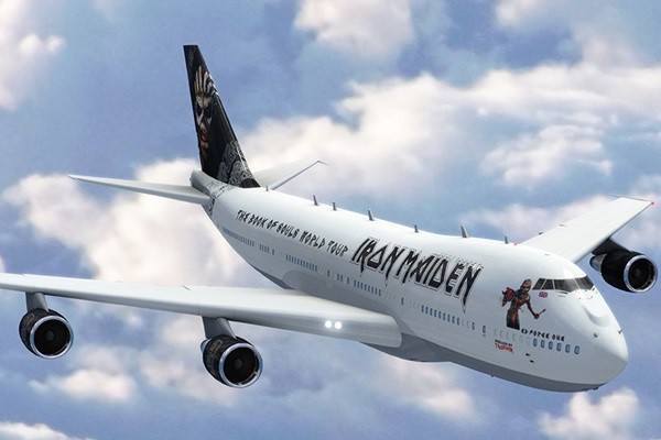 Iron Maiden e seu avião customizado para a turnê do disco <i>The Book of Souls</i> - Reprodução