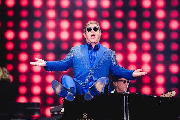 <b>7 - Elton John</b>
<br><br>
"Can You Feel the Love Tonight", música de Elton John, levou a estatueta em 1995. Ela fez parte da trilha de <i>O Rei Leão</i>.



 - Paulo Rangel/ Estácio/ Divulgação