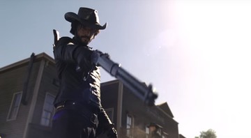 Ao ator Rodrigo Santoro em cena do teaser da série <i>Westworld</i>, da HBO - Reprodução/Vídeo
