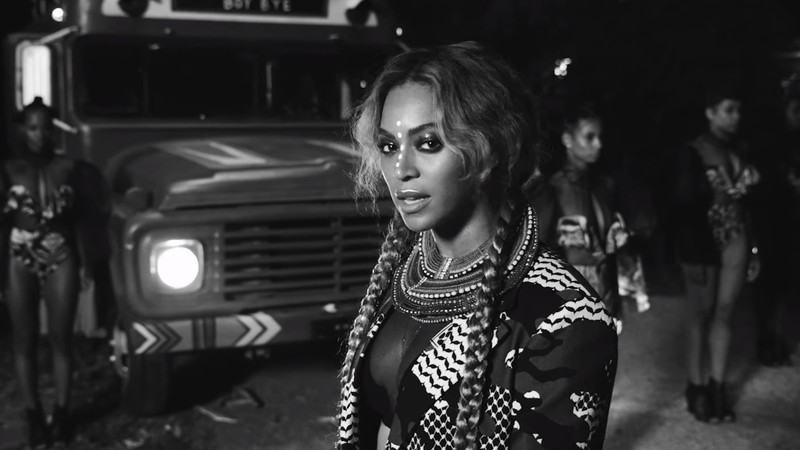 Beyoncé em cena do clipe de "Sorry", do álbum visual <i>Lemonade</i> - Reprodução/Vídeo