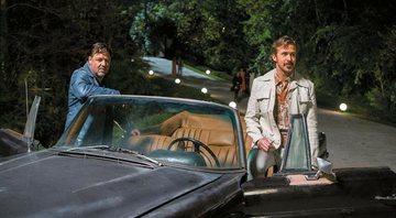 Russell Crowe e Ryan Gosling em Dois Caras Legais (Imagem: Reprodução)