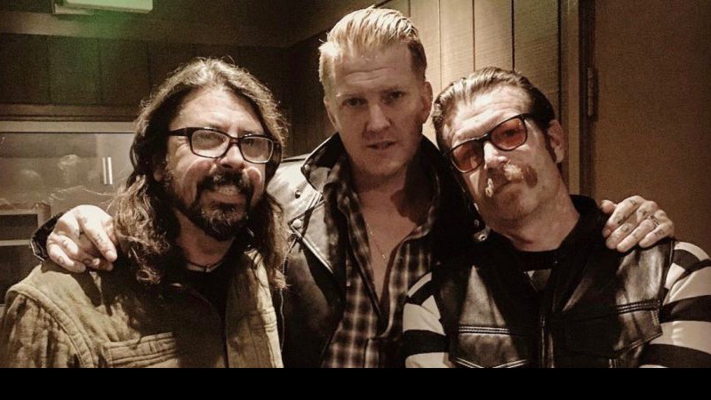 Dave Grohl, Josh Homme e Jesse Hughes em estúdio juntos - Reprodução/Instagram