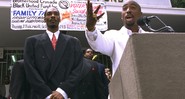 Tupac Shakur e Snoop Dogg durante conferência em Los Angeles, nos Estados Unidos, em 1996 - Frank Wiese/AP