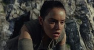 Rey (Daisy Ridley) no trailer de <i>Star Wars: Os Últimos Jedi</i> - Reprodução