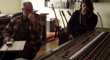 Dave Grohl no Laudry Room, estúdio do produtor Barrett Jones, em cena deletada da minissérie <i>Sonic Highways</i>, exibida pela HBO em 2014 - Reprodução/Vídeo