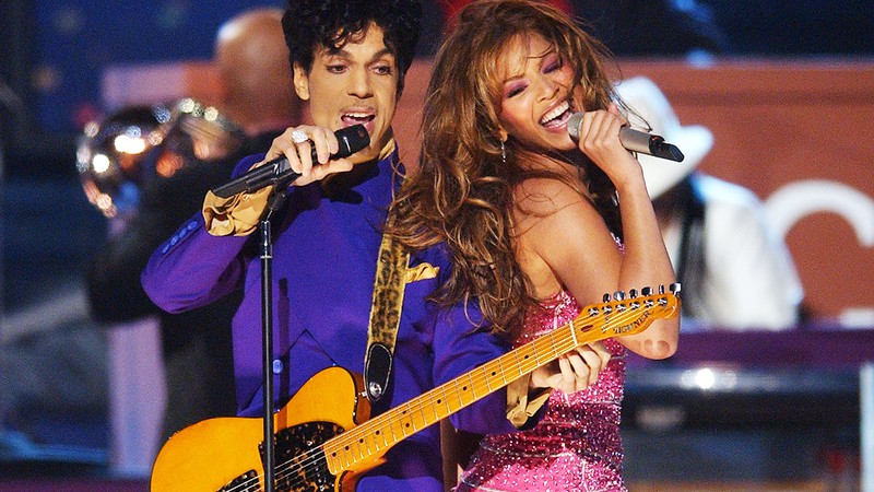 Prince e Beyoncé no Grammy de 2004 - AP