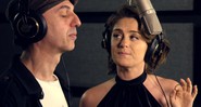 Zeca Baleiro e Alessandra Maestrini no clipe de "Que Amor é Esse?" - Reprodução