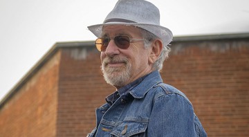 <b>De Olho em Tudo</b><<br>
Steven Spielberg no set de <i>Jogador Nº 1</i>

 - Jaap Buitendijk/ Cortesia de Warner Bros. 