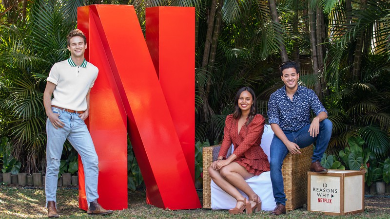 Os atores de <i>13 Reasons Why</i>, Brandon Flynn, Alisha Boe e Christian Navarro em visita a São Paulo  - Mauricio Santana/Netflix