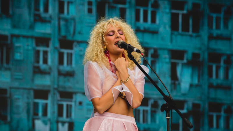 Luiza Lian no Lollapalooza 2019. (Foto: Mila Maluhy)